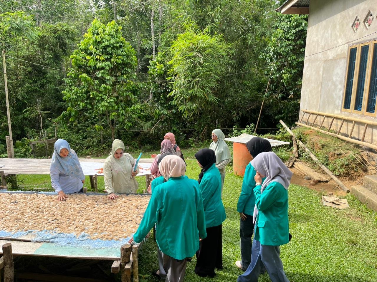 Pemberdayaan UMKM Kluster Kerupuk